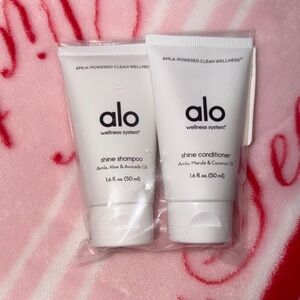 ALO Yoga White Shine Shampoo and Conditioner Duo